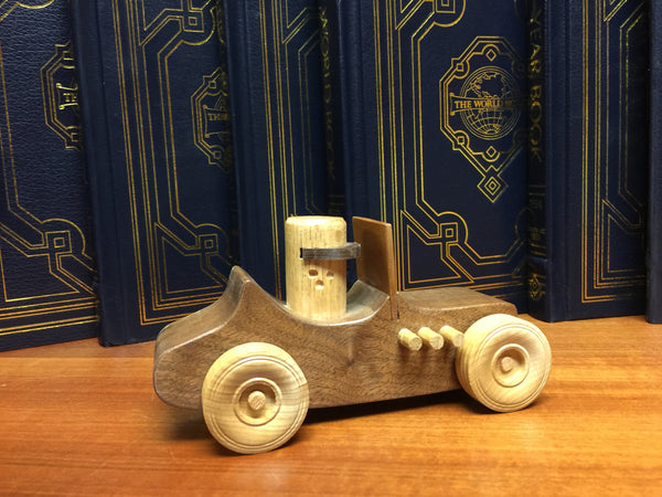 Wooden Toy Hotrod Toy Car // "Alessandro il Guidatore" // la macchina truccata //
