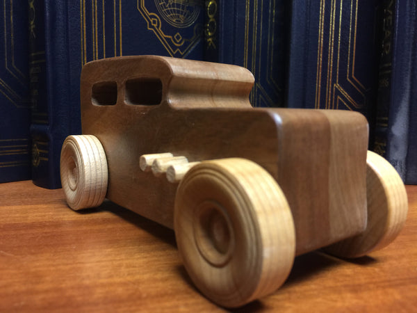 Wooden Toy Hotrod Toy Car // Hotrod 'Mafioso' // la macchina truccata
