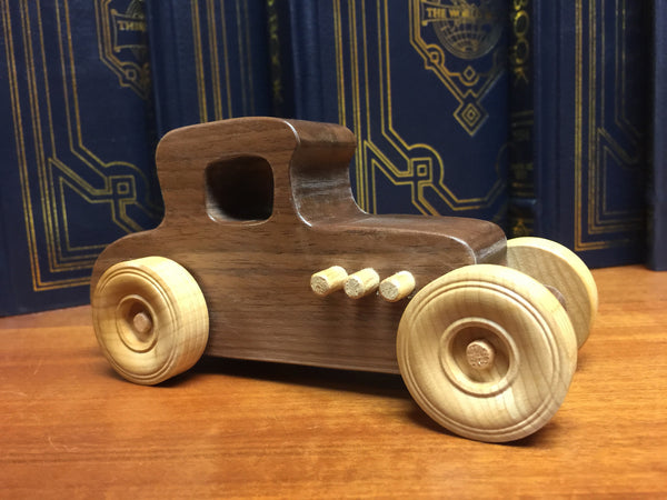 Wooden Toy Truck Set // The Pane Perso Hotrod Fleet // la flotta macchina truccata